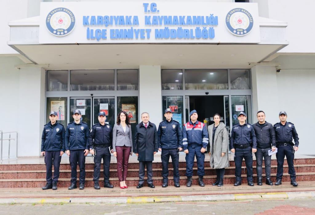 Kaymakamımız Özkan DEMİR' in Karşıyaka İlçe Emniyet Müdürlüğü Ziyareti
